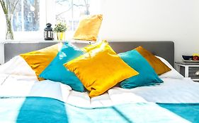 Family Luxury Gold Apartament , 1-6, 2 sypialnie i salon, 100m Bazylika, SUMMERWINTER Brand